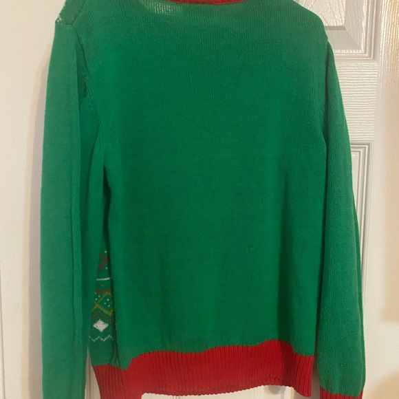 The Grinch Sweater - Picture 7 of 8